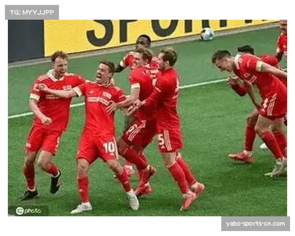 德甲赛场中游球队普遍采用低位防守应对强队的趋势分析